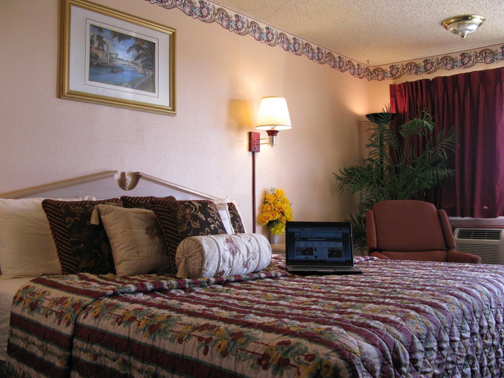 Seminole Inn Экстерьер фото